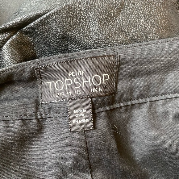 Topshop Petite Faux Leather Skirt - XS - US 2 UK 6 - Picture 5 of 5